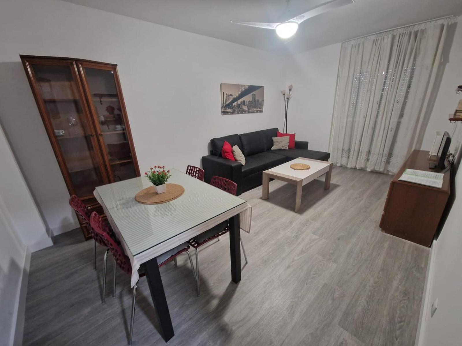 Apartamentos En Patio Cordobes San Basilio กอร์โดบา ภายนอก รูปภาพ