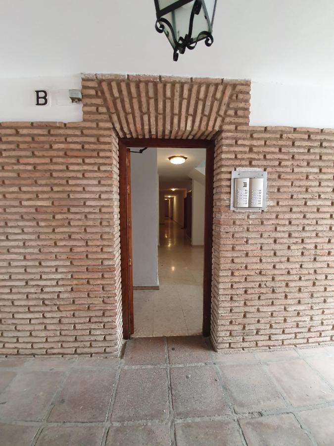 Apartamentos En Patio Cordobes San Basilio กอร์โดบา ภายนอก รูปภาพ